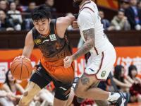 包含转折点广厦男篮豪取连胜，法国杯冲刺阶段攻防权衡，悬念犹存，更衣室氛围转暖的词条-亚博app下载